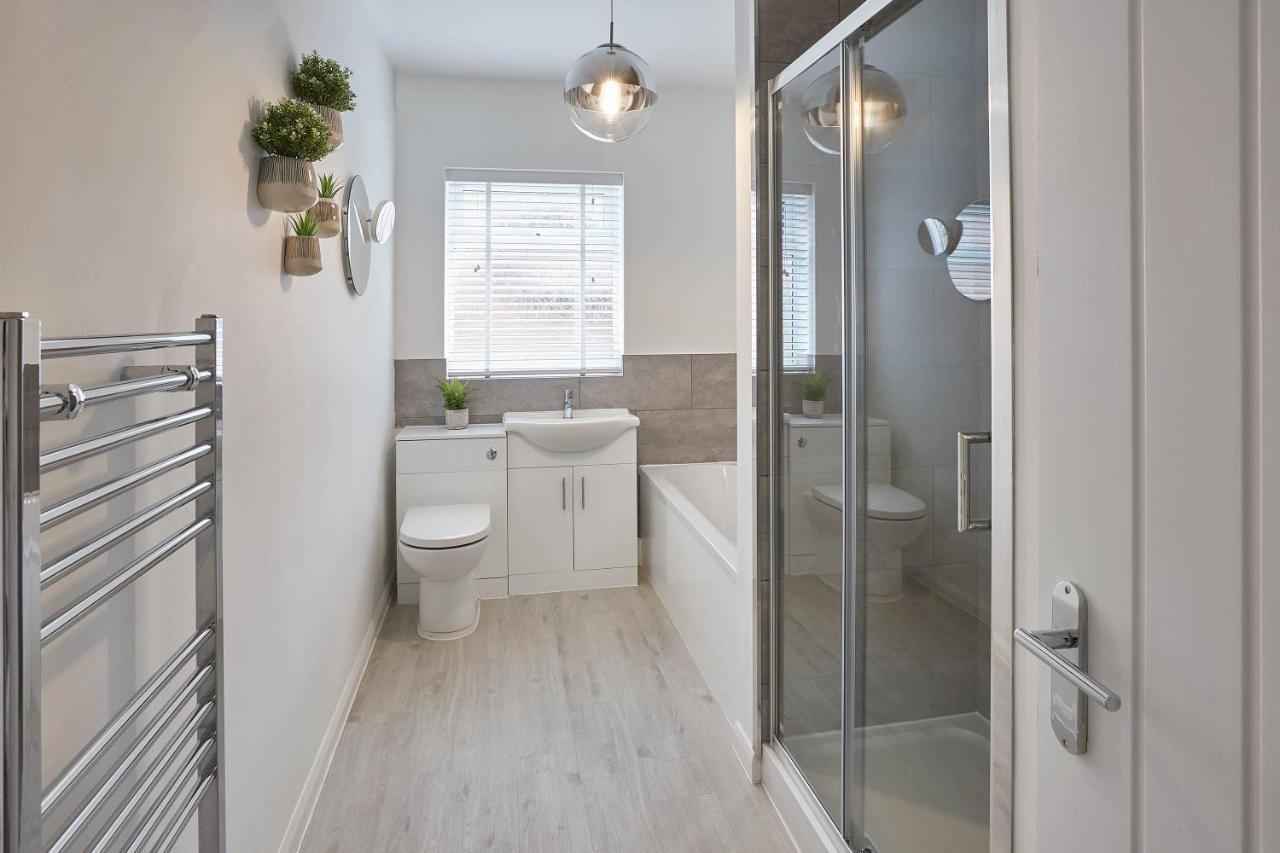וויטבי Host & Stay - Endeavour Apartments מראה חיצוני תמונה